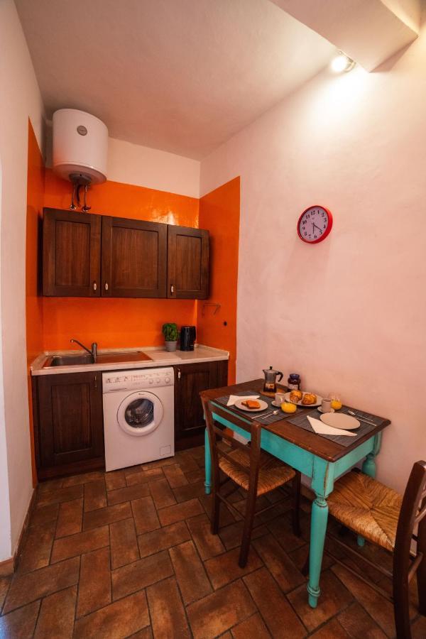 S1 - Serristori Tower Apt - Dolcevita Holiday Florenz Exterior foto